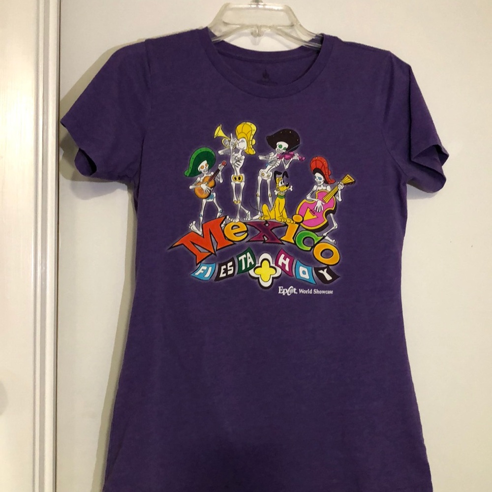 Walt Disney Epcot T-shirt